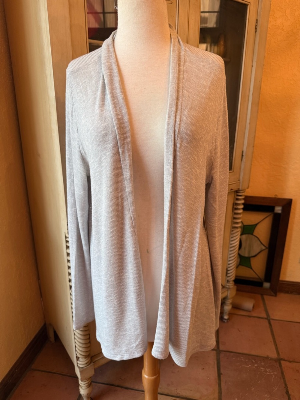 Forever 21 Cardigan light Sweater